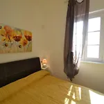 Apartment Air-conditioned With A Pool, And Fitness Centre