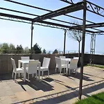 Apartment Air-conditioned With A Pool, And Fitness Centre Magliolo
