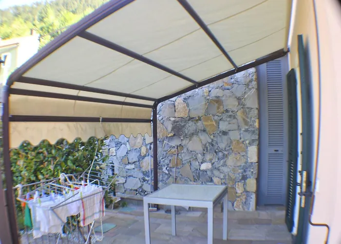Air-conditioned With A Pool, And Fitness Centre Magliolo