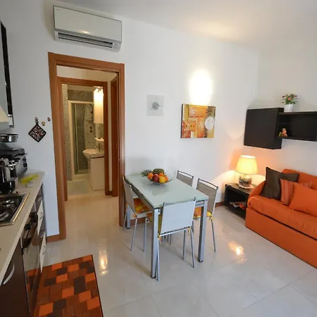Appartamento Air-conditioned With A Pool,spa And Fitness Centre
